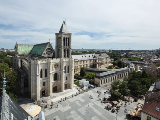 Vista aérea Basilique Saint Denis Centre Des Monuments Nationaux 1