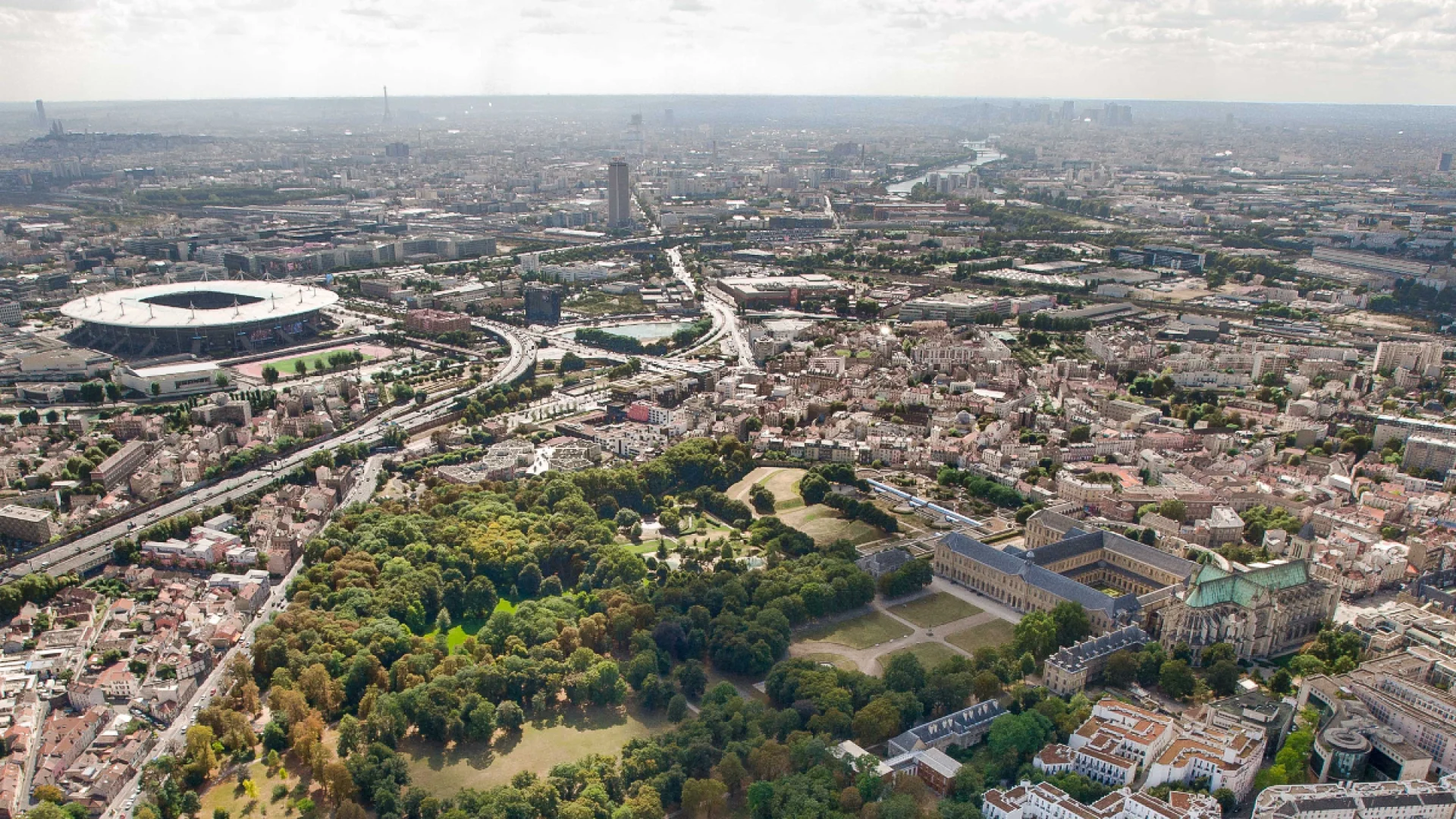 Centre Ville De Saint Denis Vue Du Ciel 1